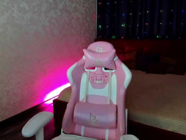 AgataAdriann live cam on BongaCams
