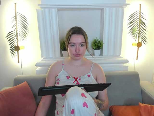 AgataAdriann live cam on BongaCams