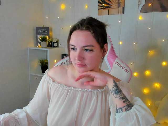 AgataAdriann live cam on BongaCams