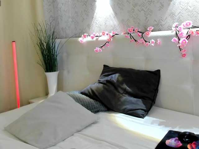 AgataAdriann live cam on BongaCams