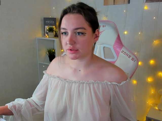 AgataAdriann live cam on BongaCams