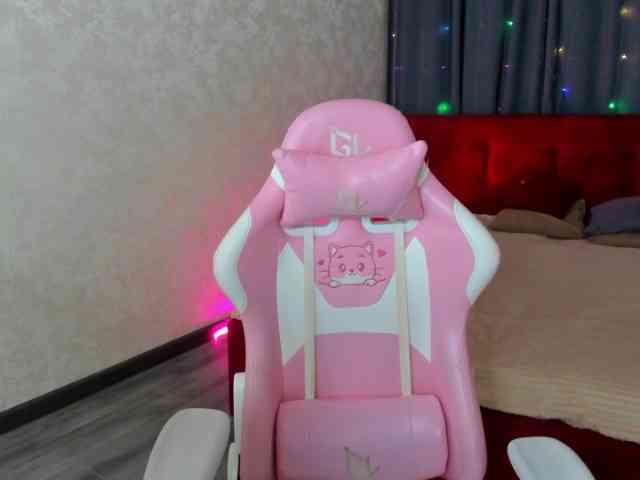 AgataAdriann webcam