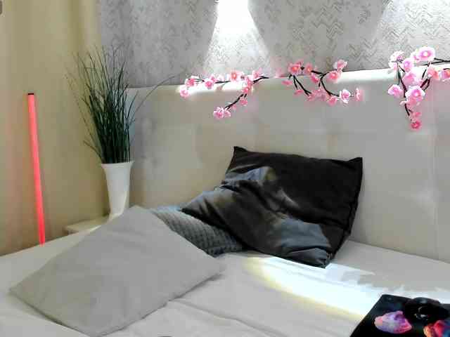 AgataAdriann webcam