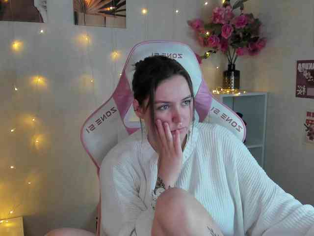 AgataAdriann webcam