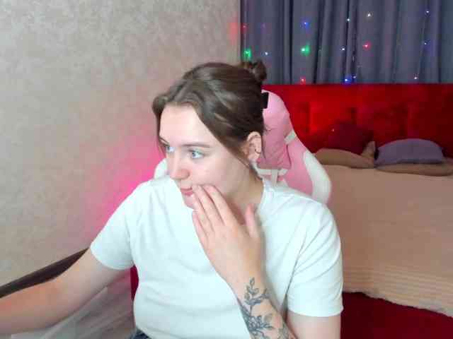 AgataAdriann webcam