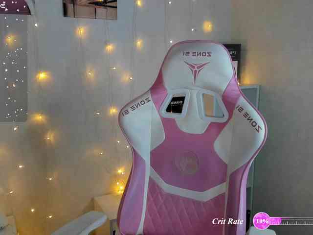 AgataAdriann webcam