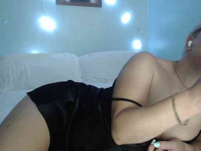 SexyDESIRE1 webcam