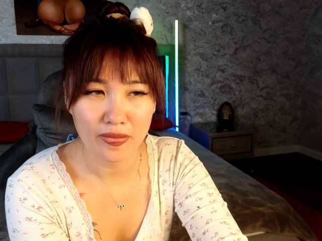 Yukiyasunshine live cam on BongaCams