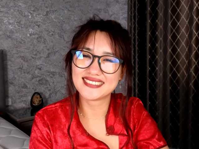 Yukiyasunshine live cam on BongaCams