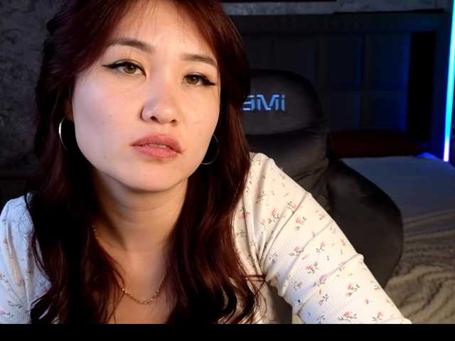 Yukiyasunshine live cam on BongaCams