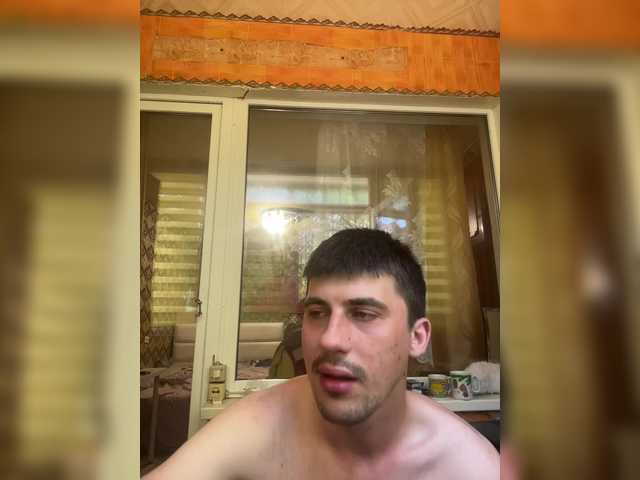 Ssenuyor live webcam show