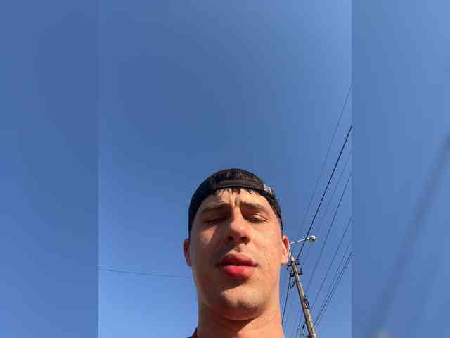 Ssenuyor Live Webcam on BongaCams