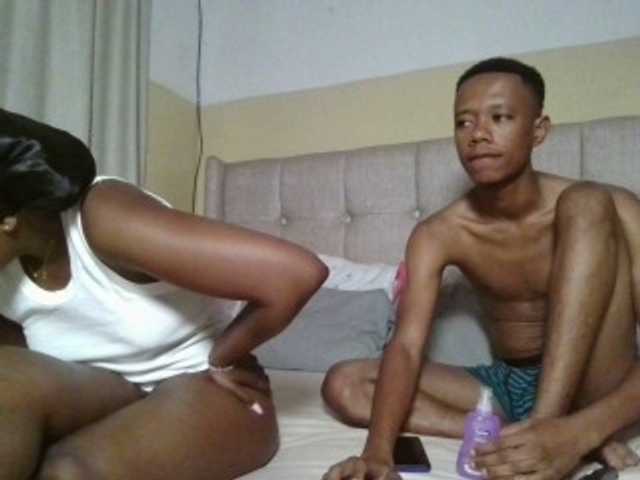 RexFamily3 live webcam show