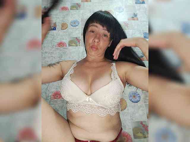 Karina-25 webcam