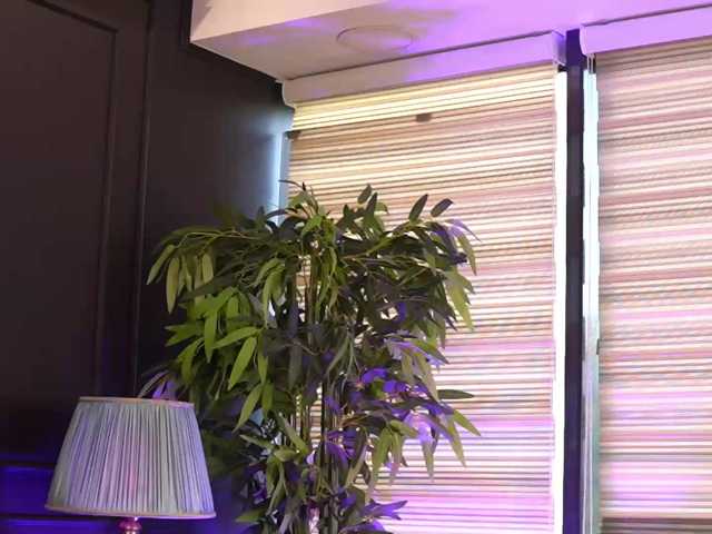 GoldieMaren live cam on BongaCams
