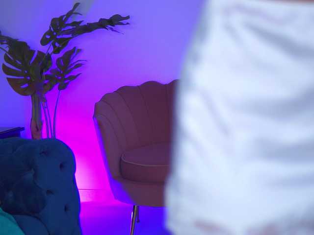 GoldieMaren live cam on BongaCams