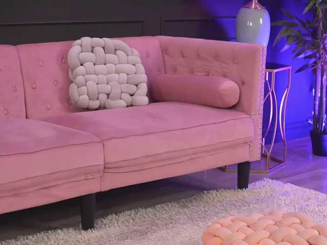 GoldieMaren live cam on BongaCams