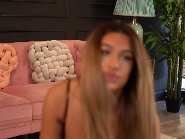 GoldieMaren live cam preview