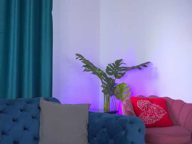 GoldieMaren live cam on BongaCams