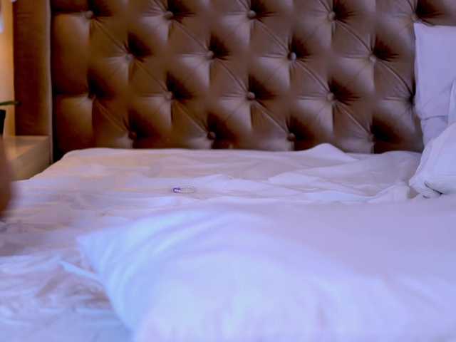 SierraLane live webcam show