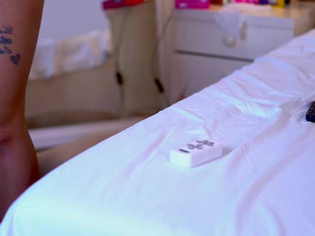 SierraLane live webcam show