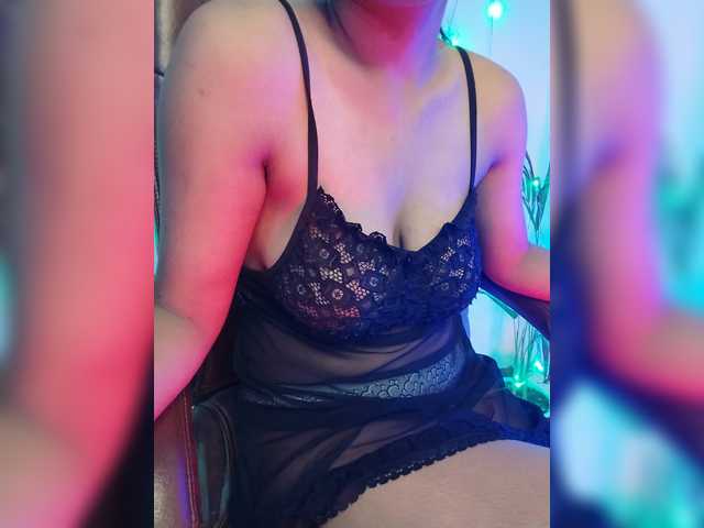 Doll69 live cam on BongaCams