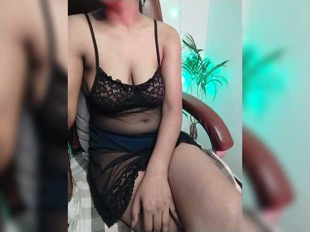 Doll69 live cam on BongaCams