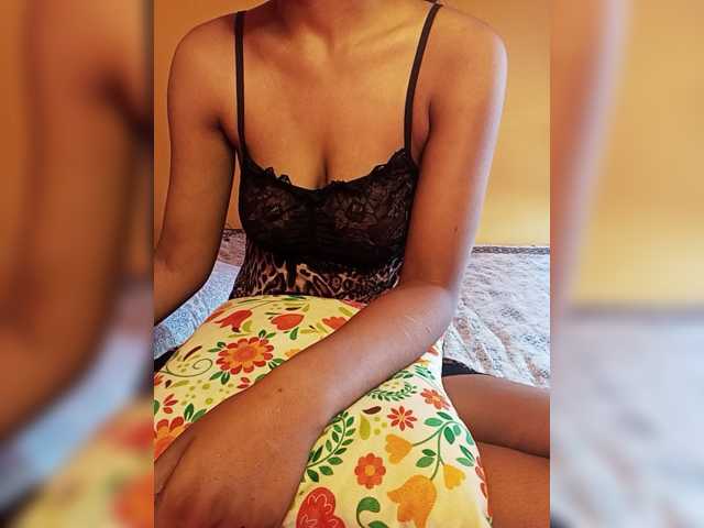 Doll69 live cam on BongaCams