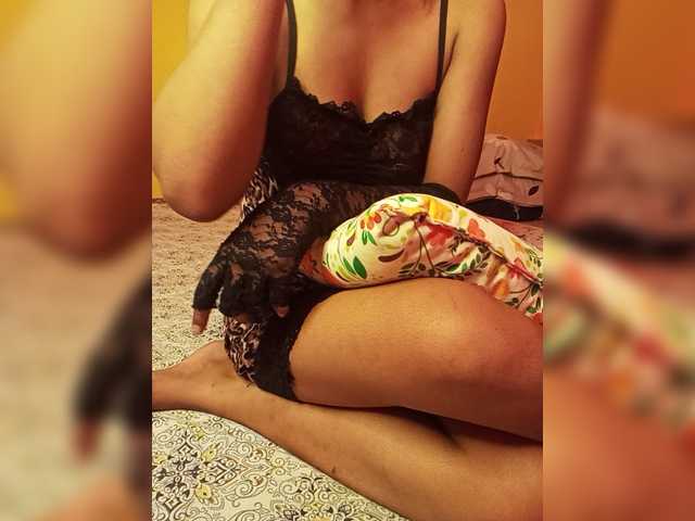 Doll69 live cam on BongaCams