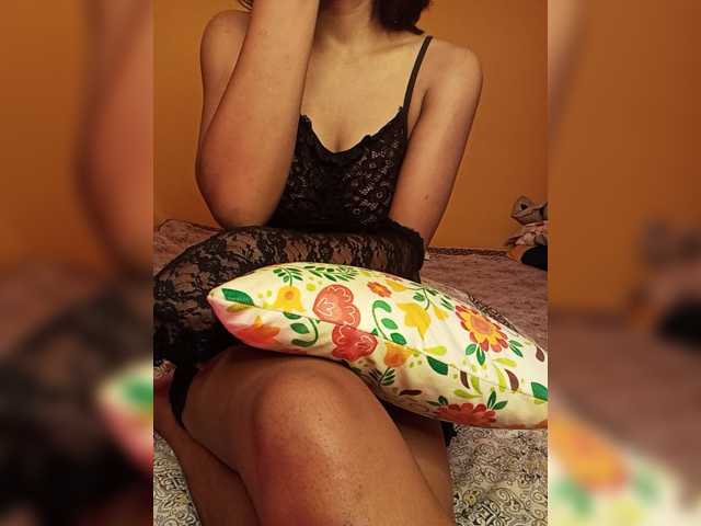 Doll69 live cam on BongaCams