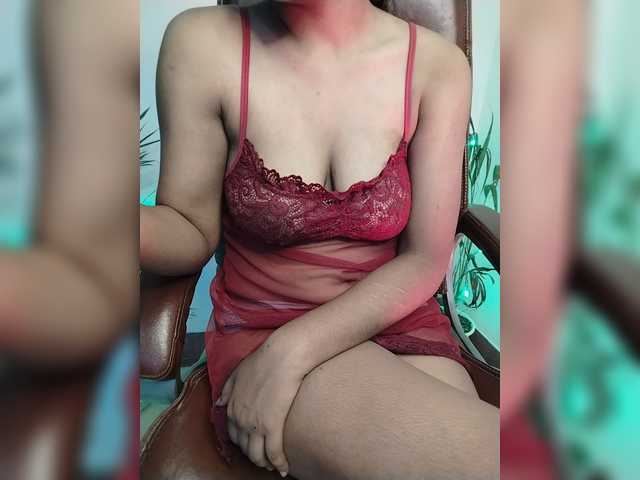 Doll69 live cam on BongaCams