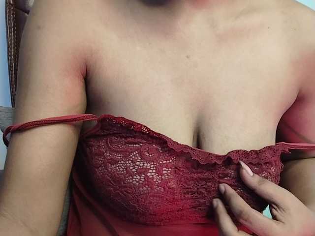 Doll69 live cam on BongaCams