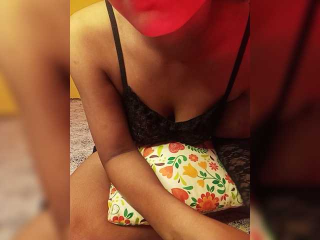 Doll69 live cam on BongaCams