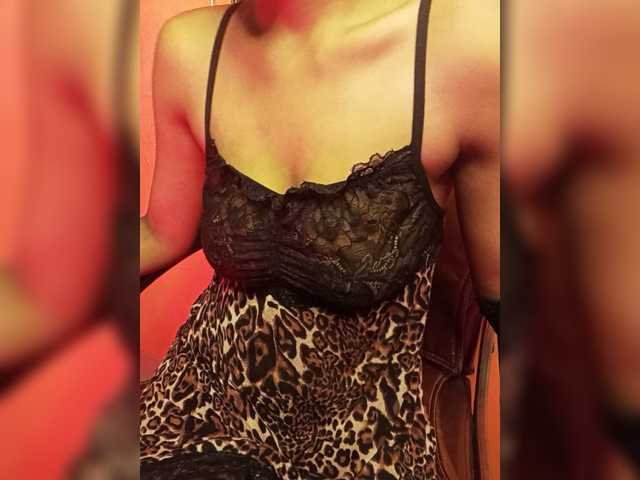 Doll69 live cam on BongaCams
