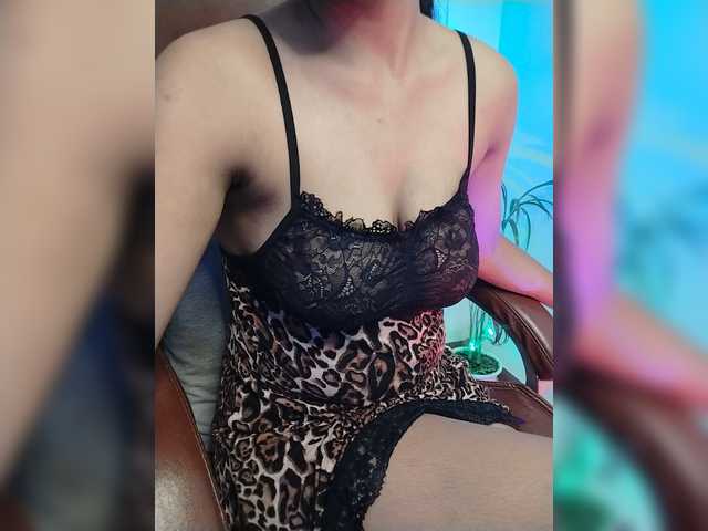 Doll69 live cam on BongaCams