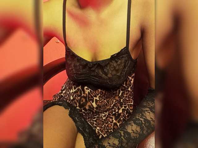 Doll69 live cam on BongaCams