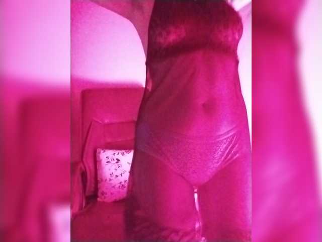 Doll69 live cam on BongaCams