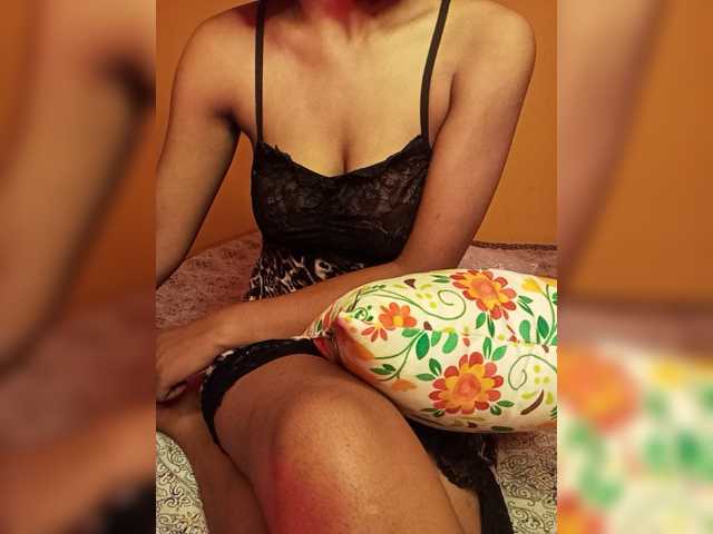 Doll69 live cam on BongaCams