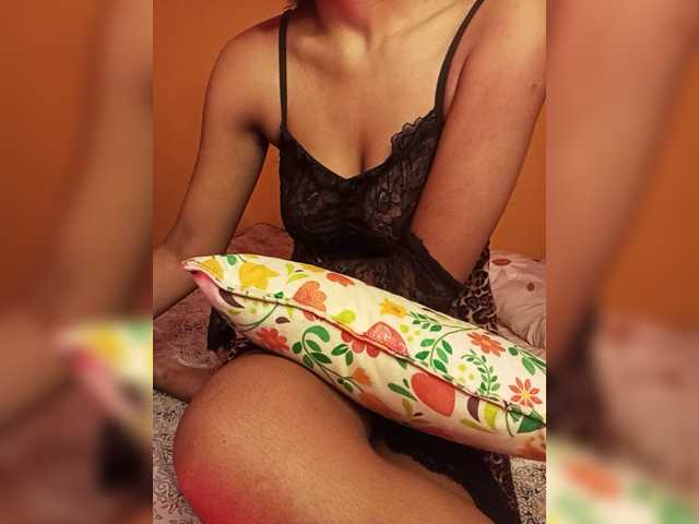 Doll69 live cam on BongaCams