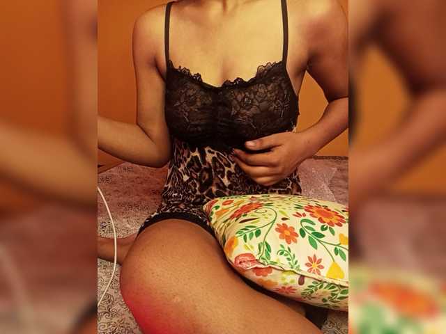 Doll69 live cam on BongaCams
