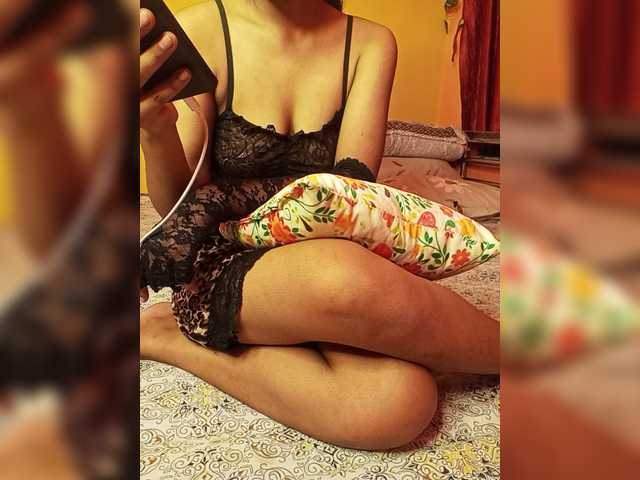 Doll69 live cam on BongaCams