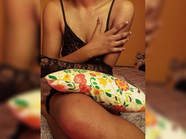 Doll69 live cam on BongaCams
