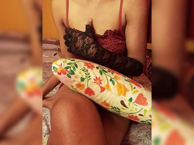 Doll69 live cam on BongaCams