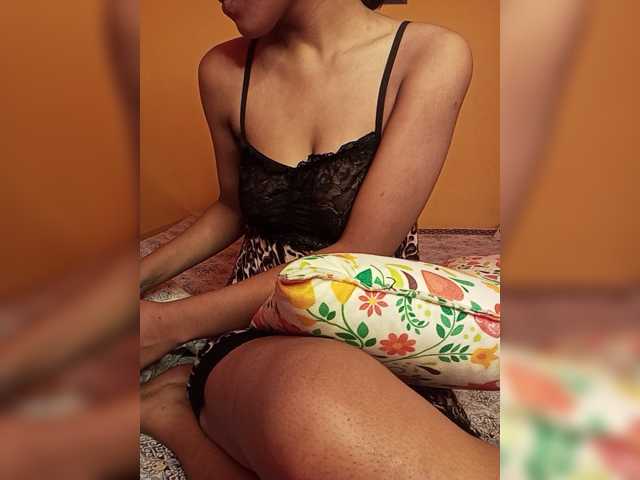 Doll69 live cam on BongaCams