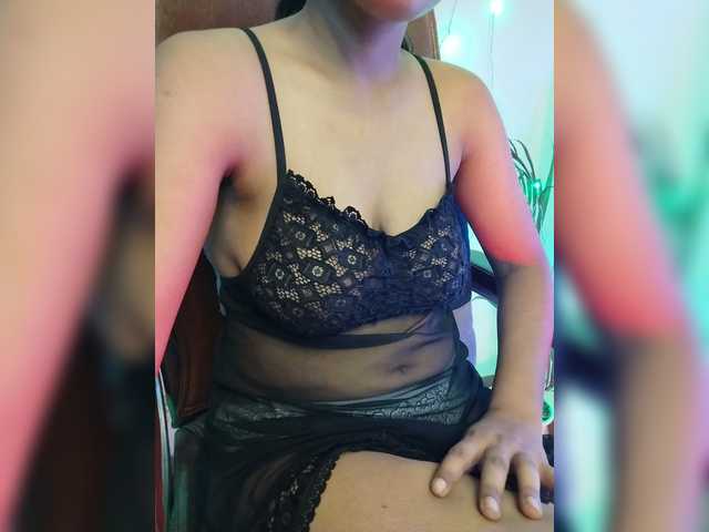 Doll69 live cam on BongaCams