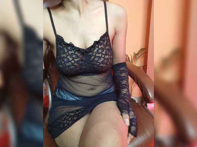 Doll69 live cam on BongaCams