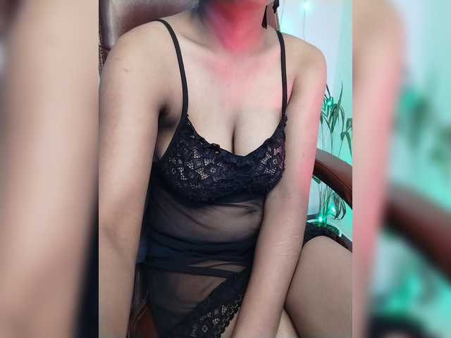Doll69 live cam on BongaCams