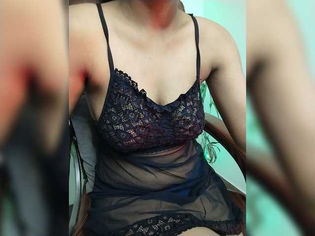 Doll69 live cam on BongaCams