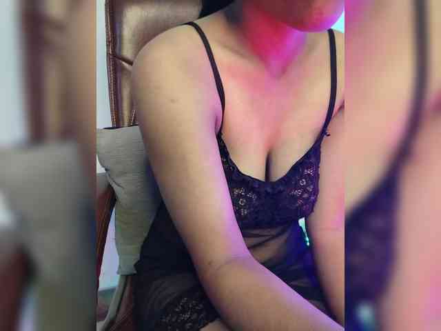 Doll69 webcam