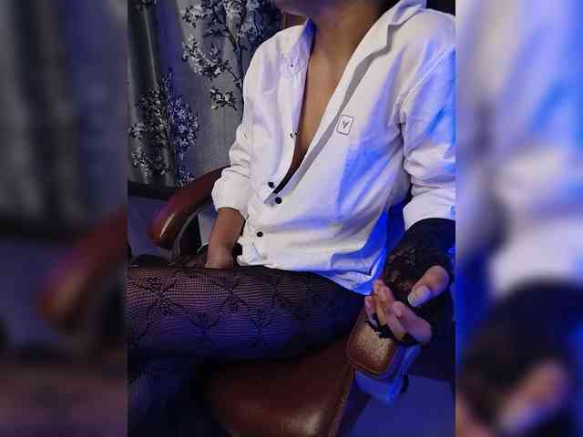Doll69 webcam